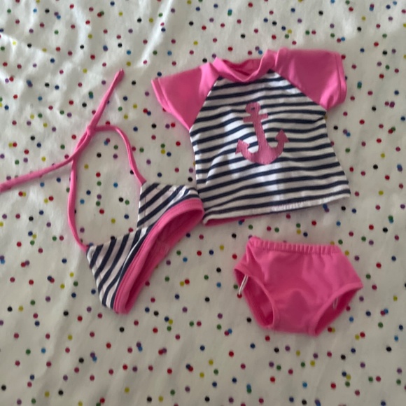 American girl doll beach day set - Picture 3 of 4